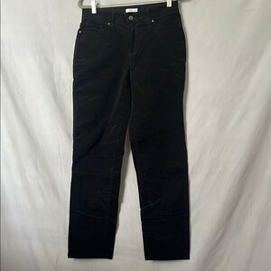 Croft & Barrow black corduroy straight jeans | size 8